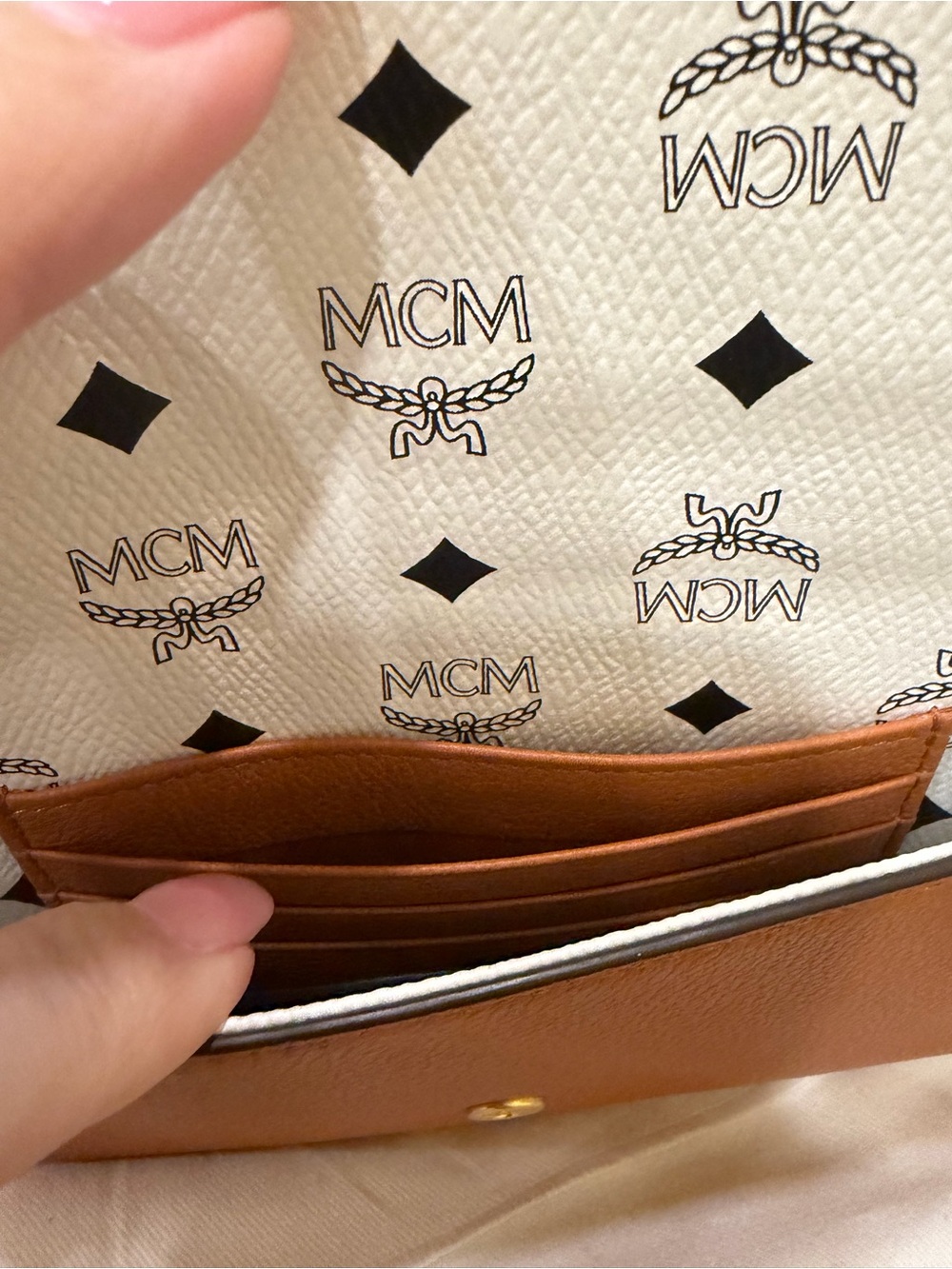 NWT MCM Cognac Large Himmel Leather Foldover Wallet - Picture 7 of 8